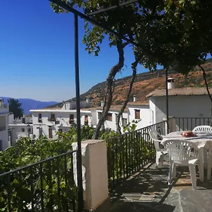 apartamentos-rurales-las-chimeneas.es-andalucia.com/